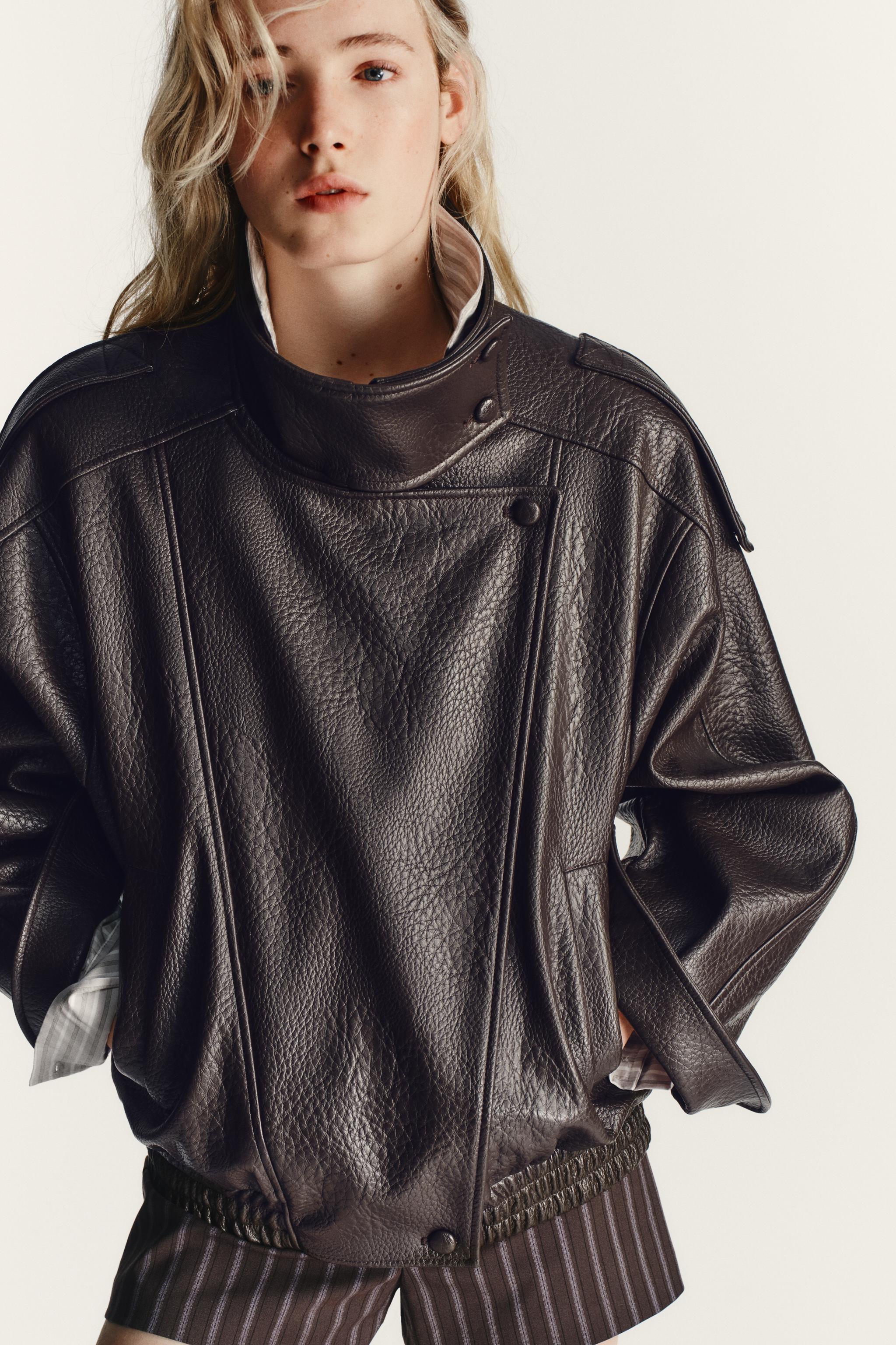 BLOUSON EN MATIÈRE SYNTHÈTIQUE